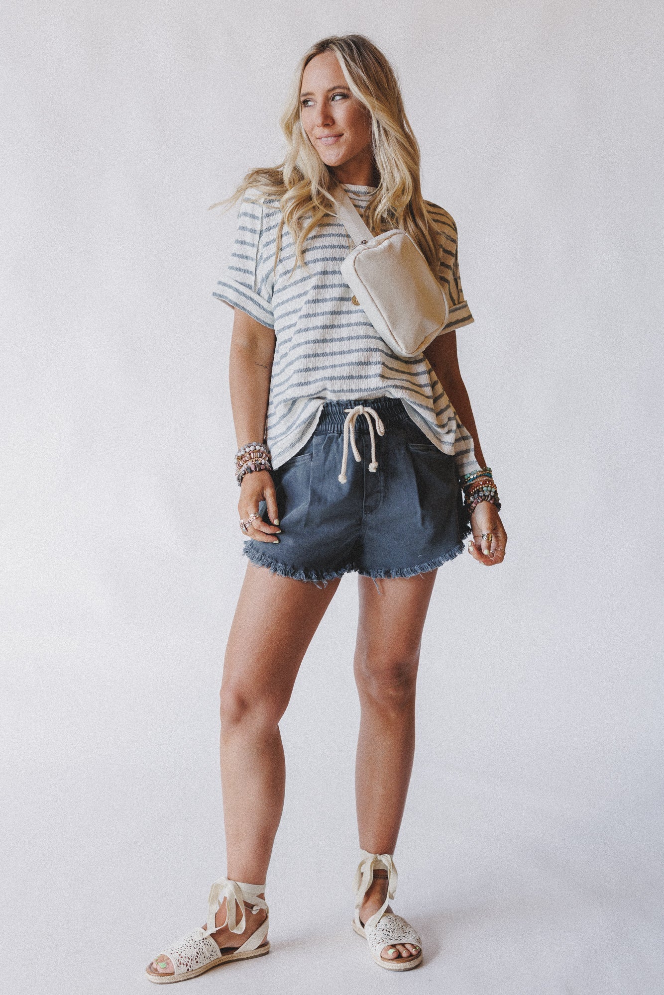 Open Sunroof Frayed Denim Shorts - Black
