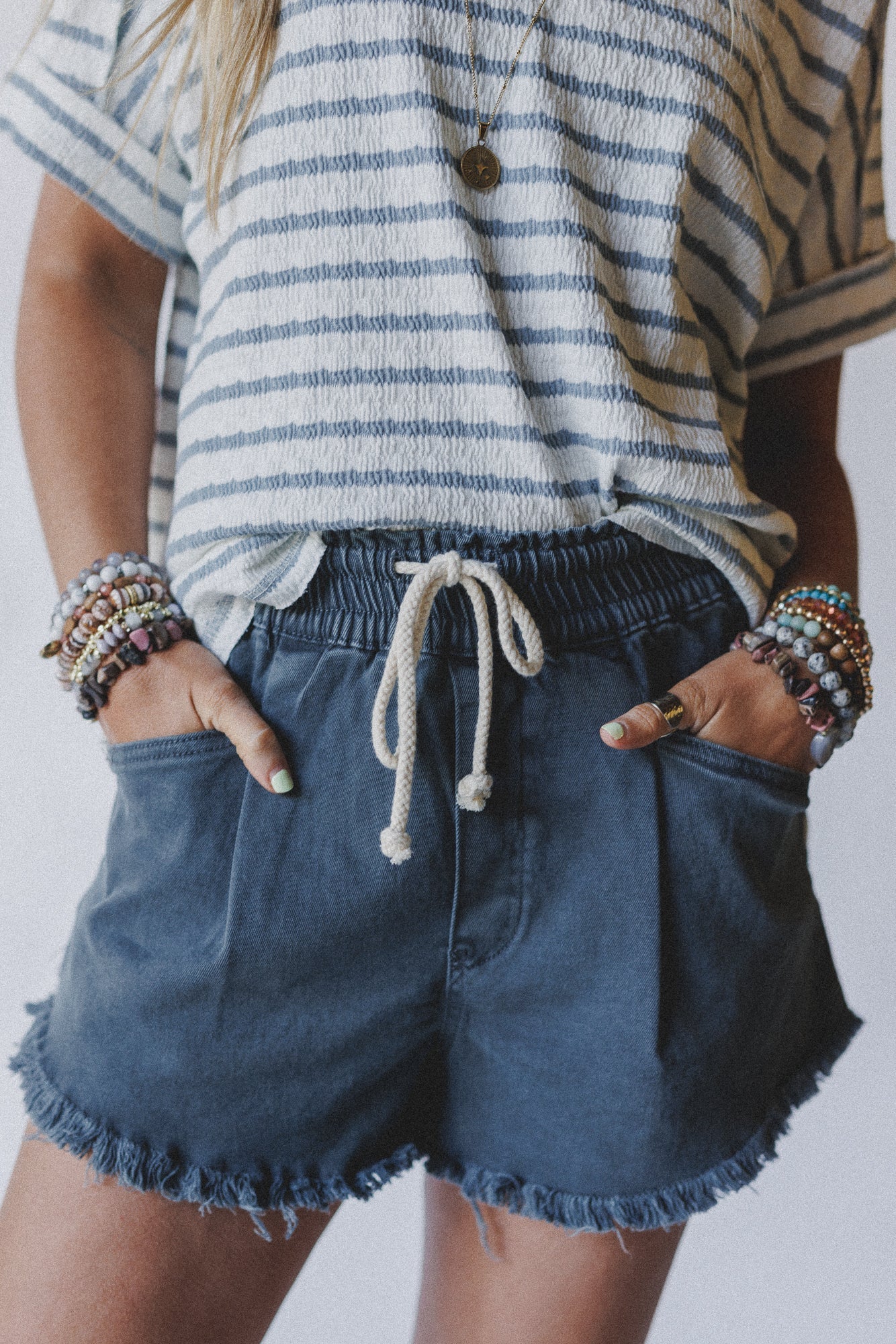 Open Sunroof Frayed Denim Shorts - Black